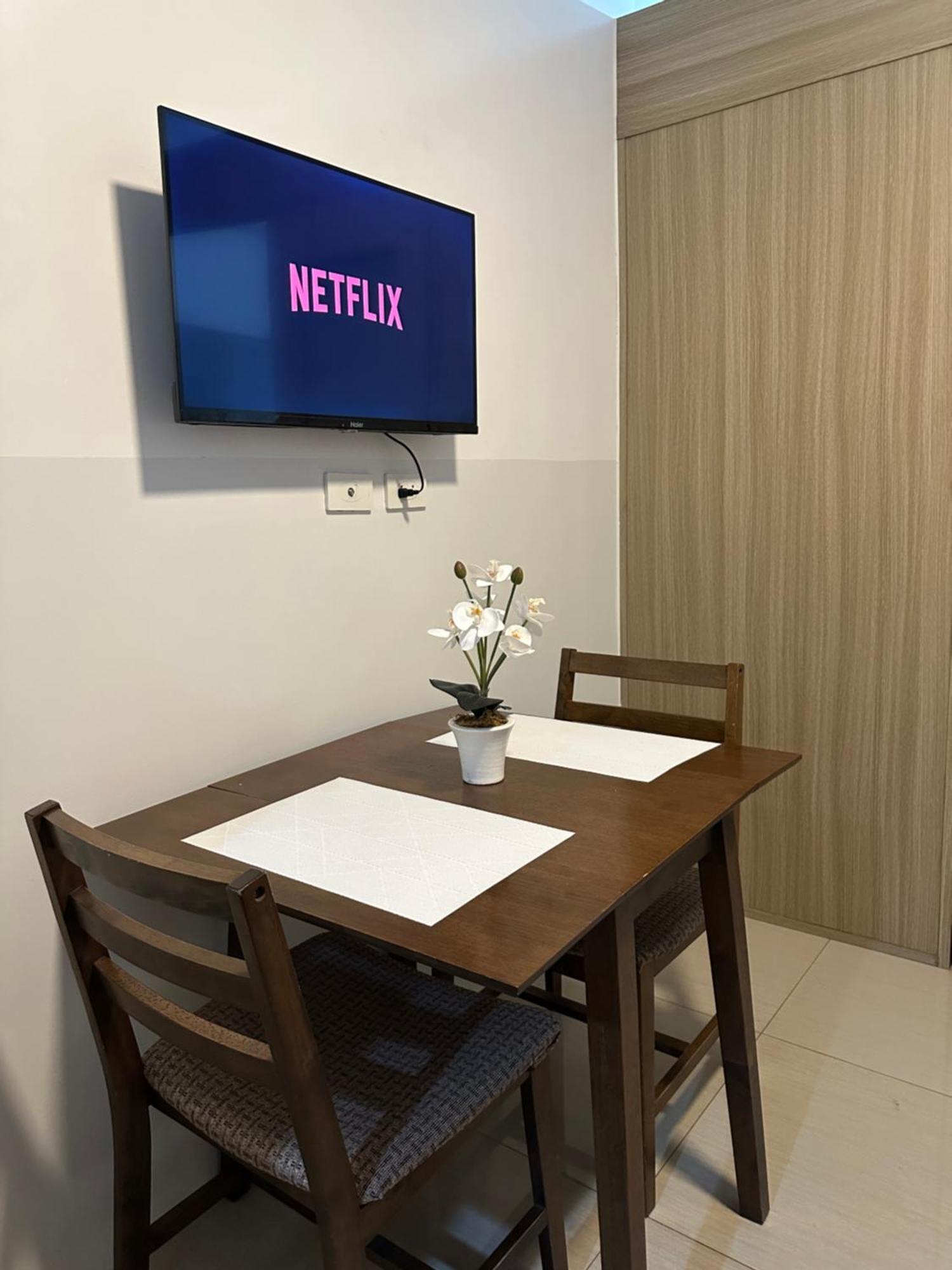 Shore Residence By Cozyhaven'S Homestay มะนิลา ภายนอก รูปภาพ